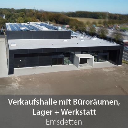 Verkaufshalle in Emsdetten mit großem lichtdurchflutetem Eingangsbereich.